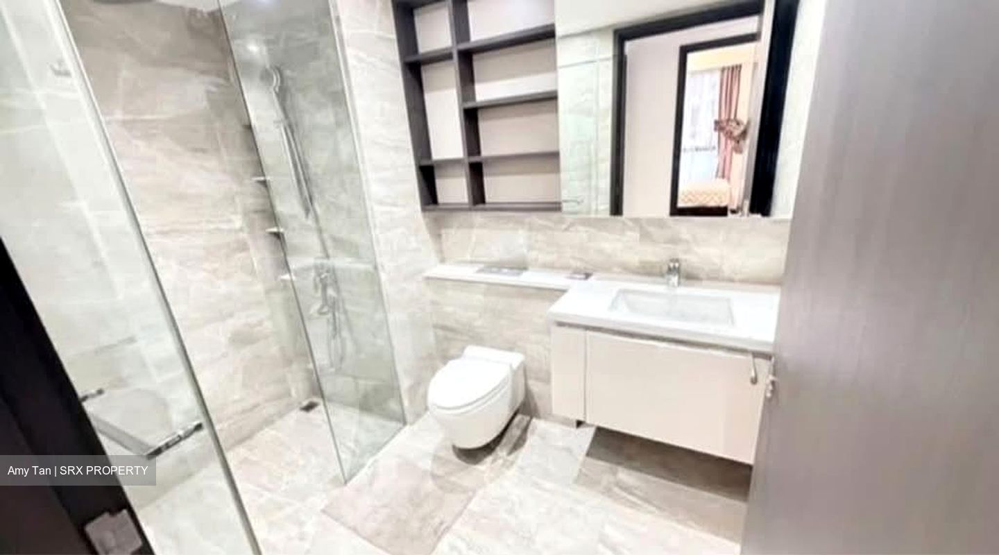 Lake Grande (D22), Condominium #598070801
